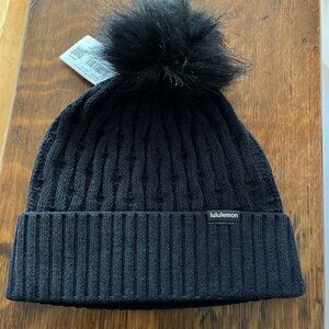 Lululemon Black Cable Knit Pom Beanie